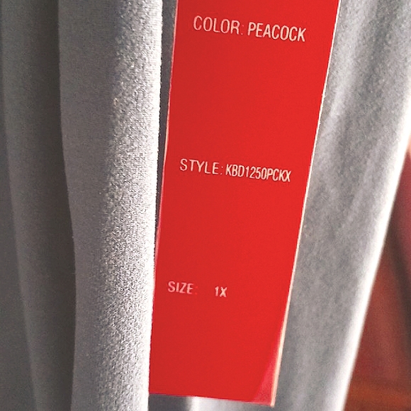 NWT Choker Keyhole Bodycon Long Sleeve Dress Peacock Green Plus Size 1X - Picture 8 of 8